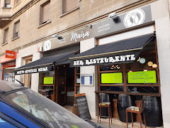 Maira restaurante cafetería