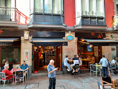 Restaurante Japonés - MUSUME IZAKAYA