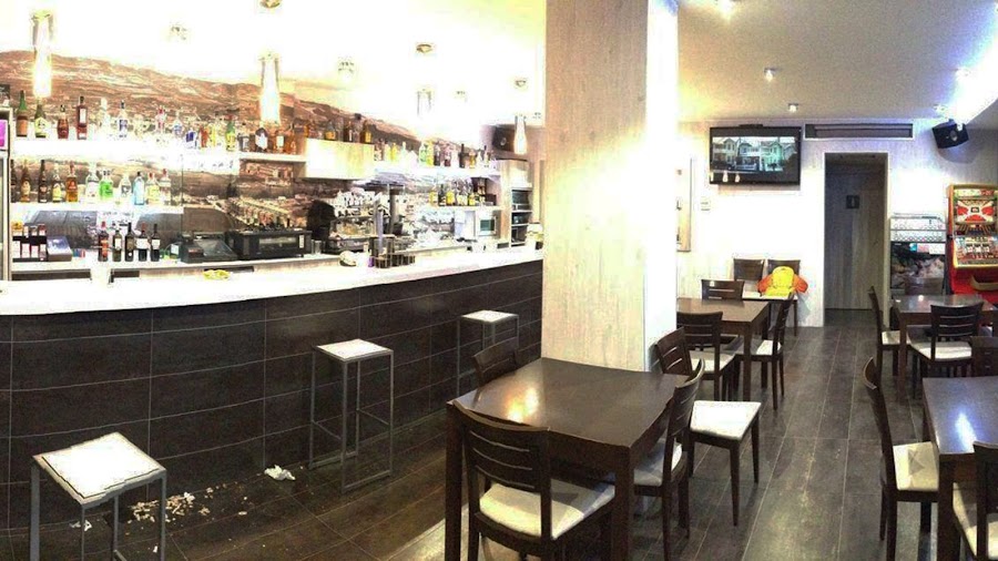 Bar Moreno