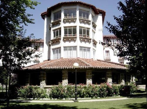 Hotel Restaurante Ayestarán