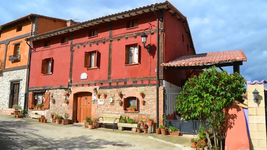 La Aldea Encantada
