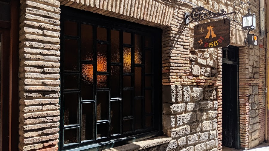 Le Bistrot